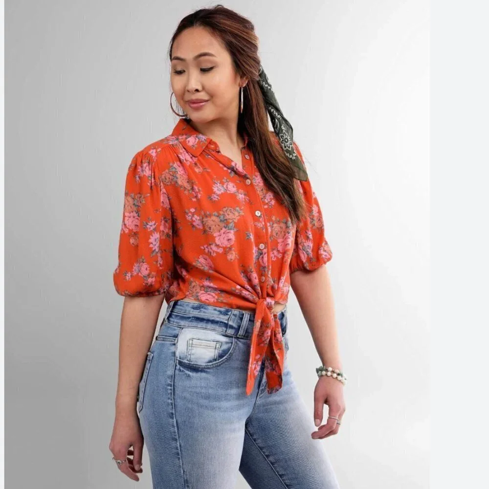 Free People Celia Blouse Top Short Sleeve Shirt Tie Front Floral Red Size Small